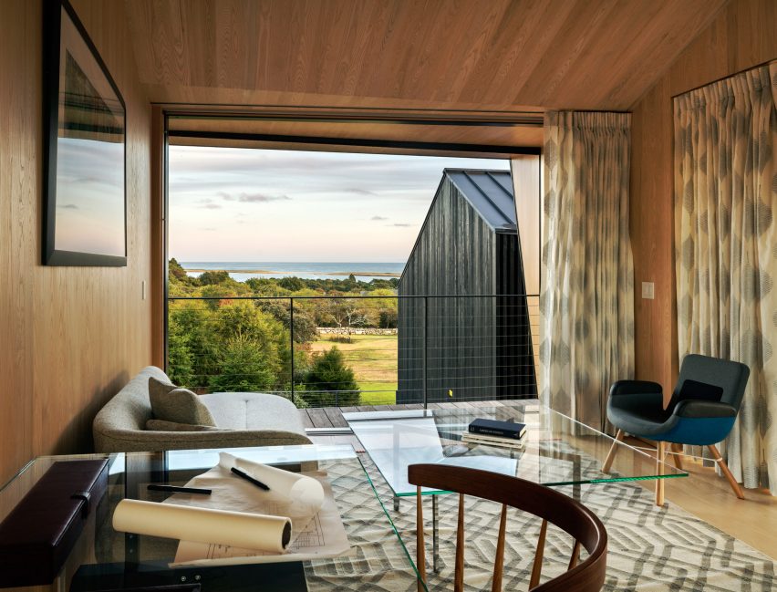 Chilmark House by Organschi and Schiller