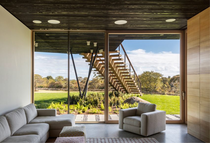 Chilmark House by Organschi and Schiller