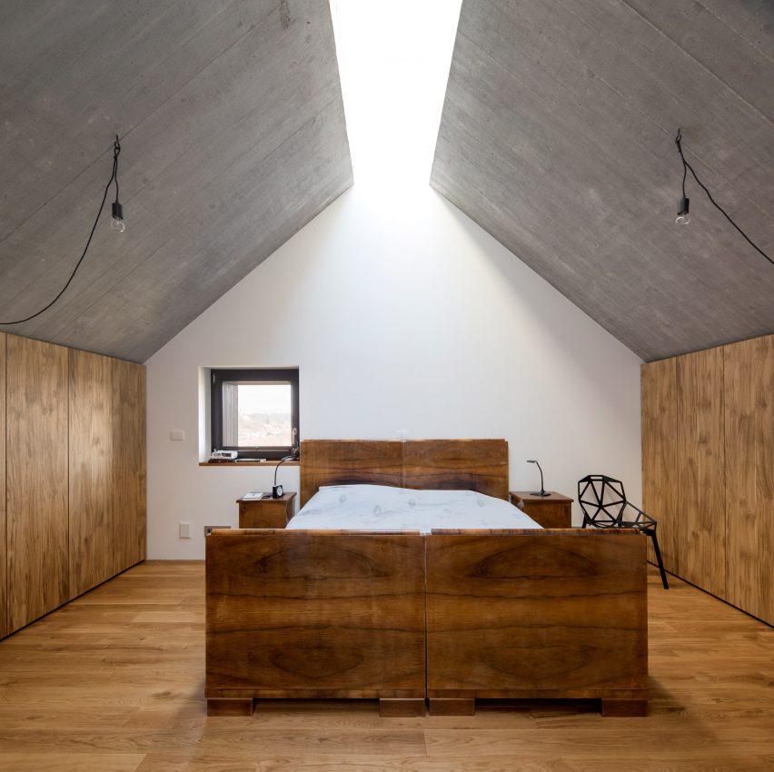 Chimney House by Dekleva Gregoric Architects