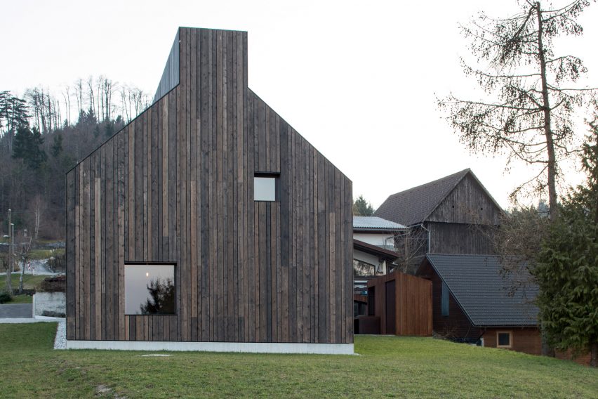 Chimney House by Dekleva Gregoric Architects