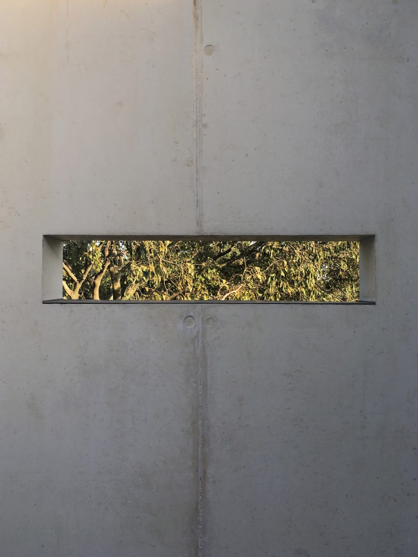 Benoit & Roselyne house by Dixneufcentquatrevingtsix
