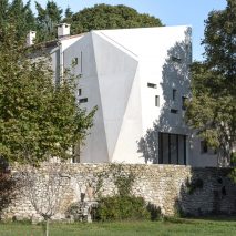 Benoit & Roselyne house by Dixneufcentquatrevingtsix