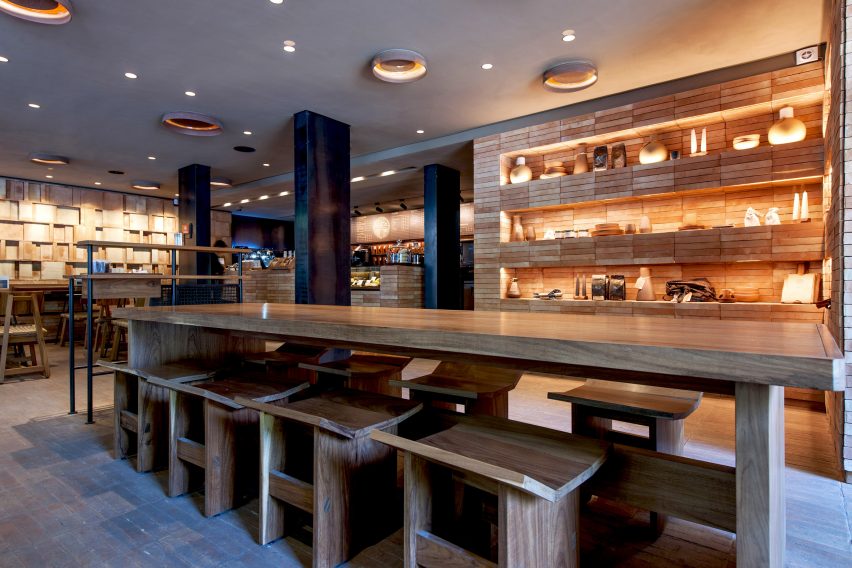 Tierra Garat by Esrawe studio