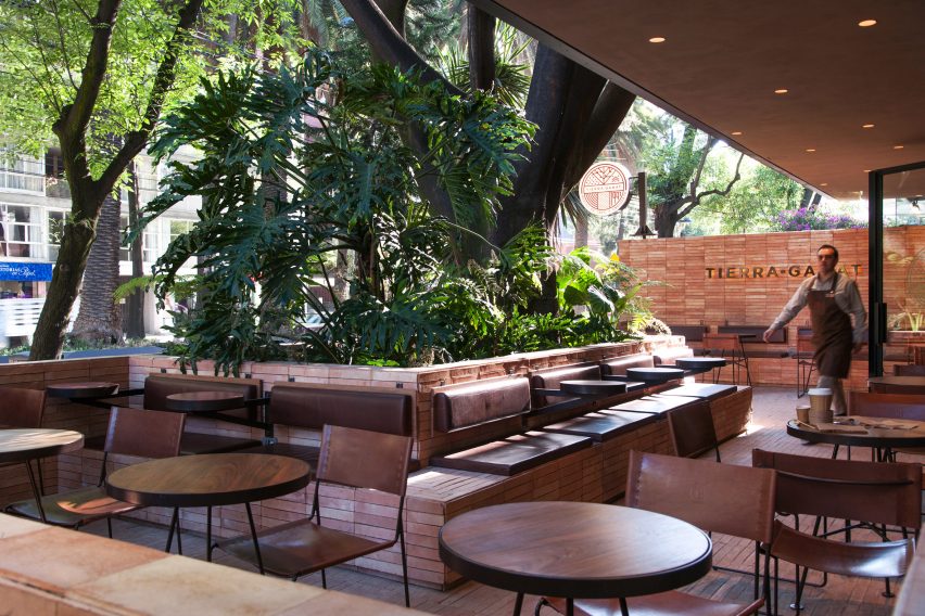 Tierra Garat by Esrawe studio