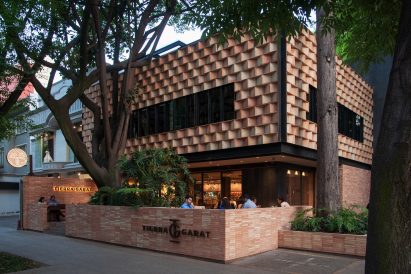 Tierra Garat by Esrawe studio