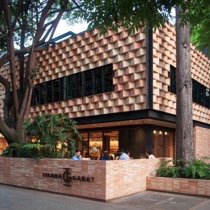 Faceted clay panels form Mexico City cafe by Esrawe and Cadena