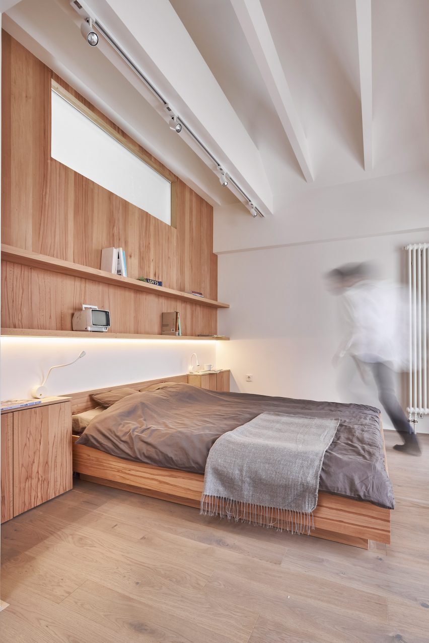 Family House by Ruetemple