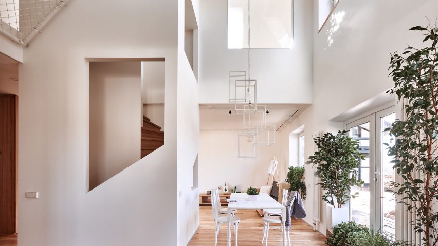 Family House by Ruetemple