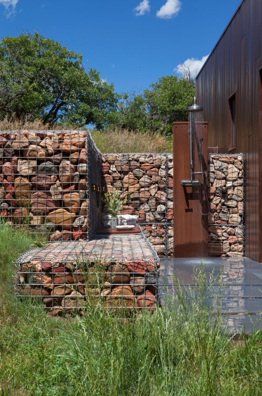 Gambel Oaks Ranch by CCY Architects