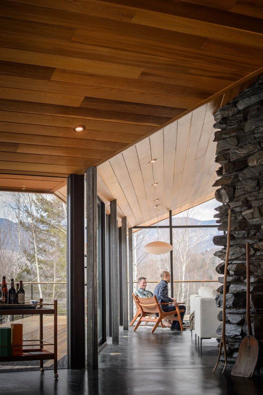 Glass Trefoil House by J Roc Design
