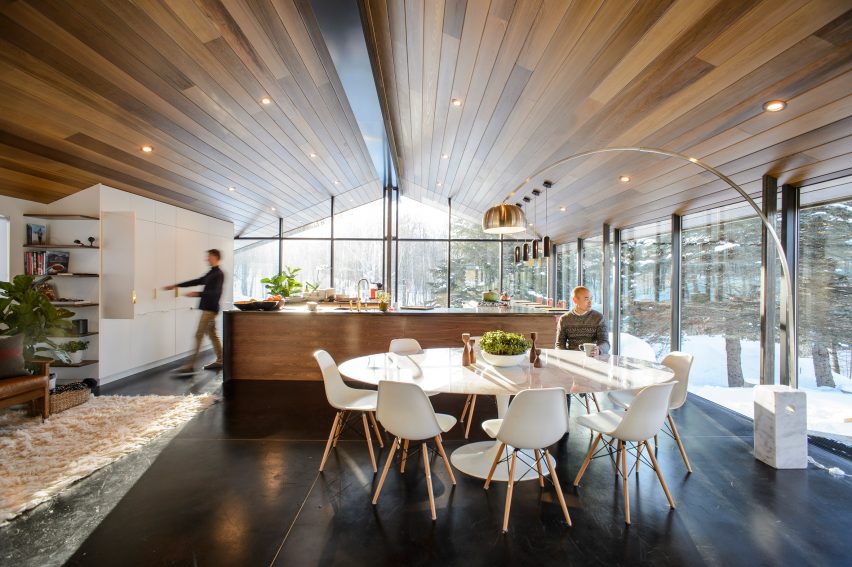 Glass Trefoil House by J Roc Design