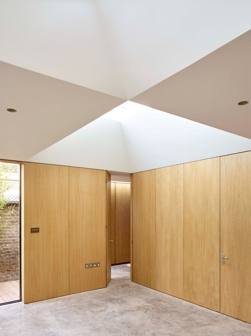 Hidden House by Coffey Architects