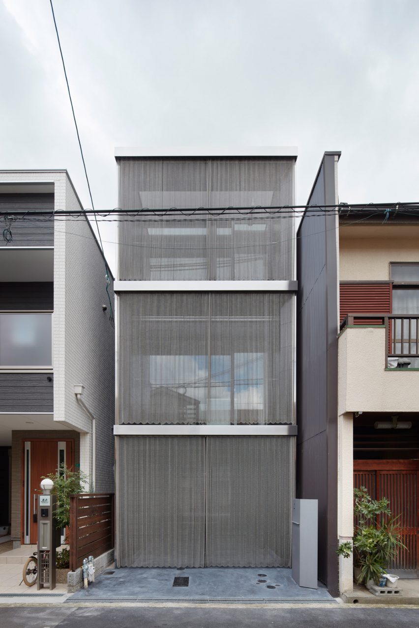 House in Minami-tanabe by Fukiwaramuro Architects