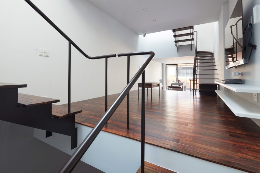 House in Minami-tanabe by Fukiwaramuro Architects