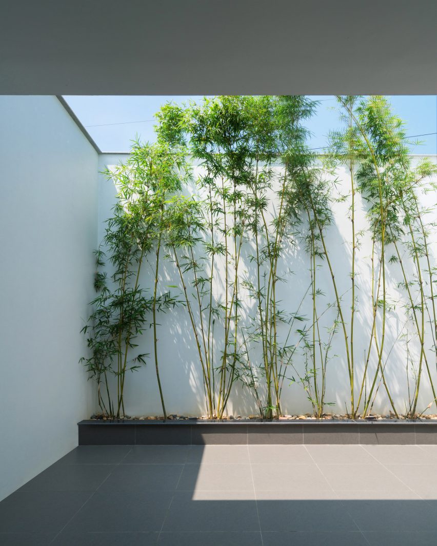 A House in the Trees by Nguyen Khac Phuoc Architects