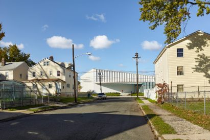 TREC by Ikon.5 Architects