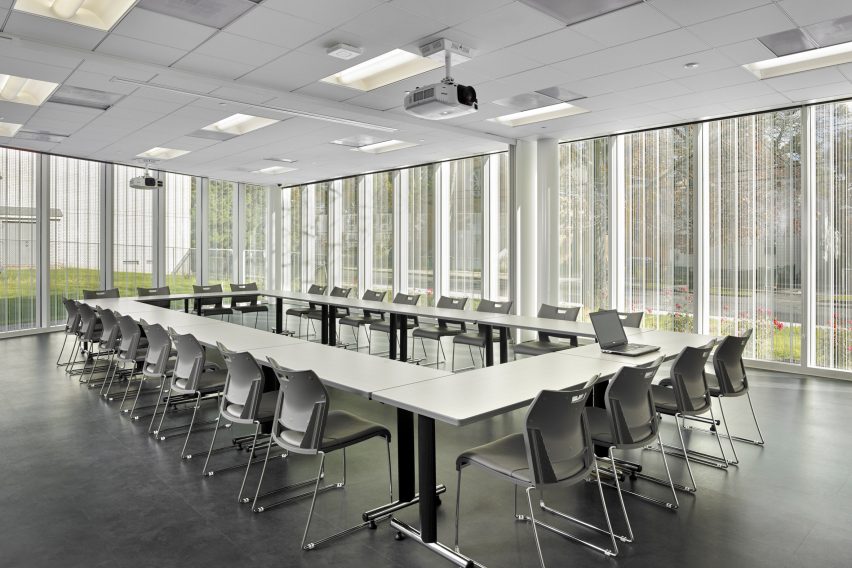 TREC by Ikon.5 Architects
