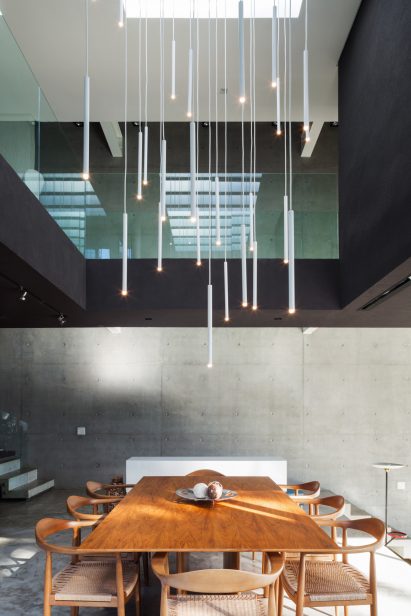 Mattos House by FGMF Arquitetos