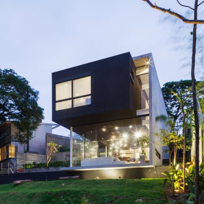Mattos House by FGMF Arquitetos