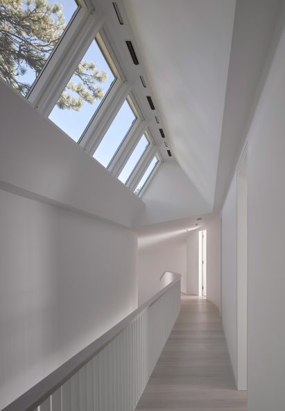 Ness Point House by Tonkin Liu Architects