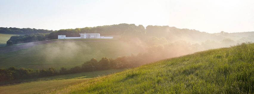 Oxfordshire Residence by Richard Meier & Partners
