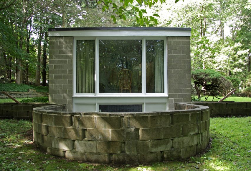 Booth House by Philip Johnson