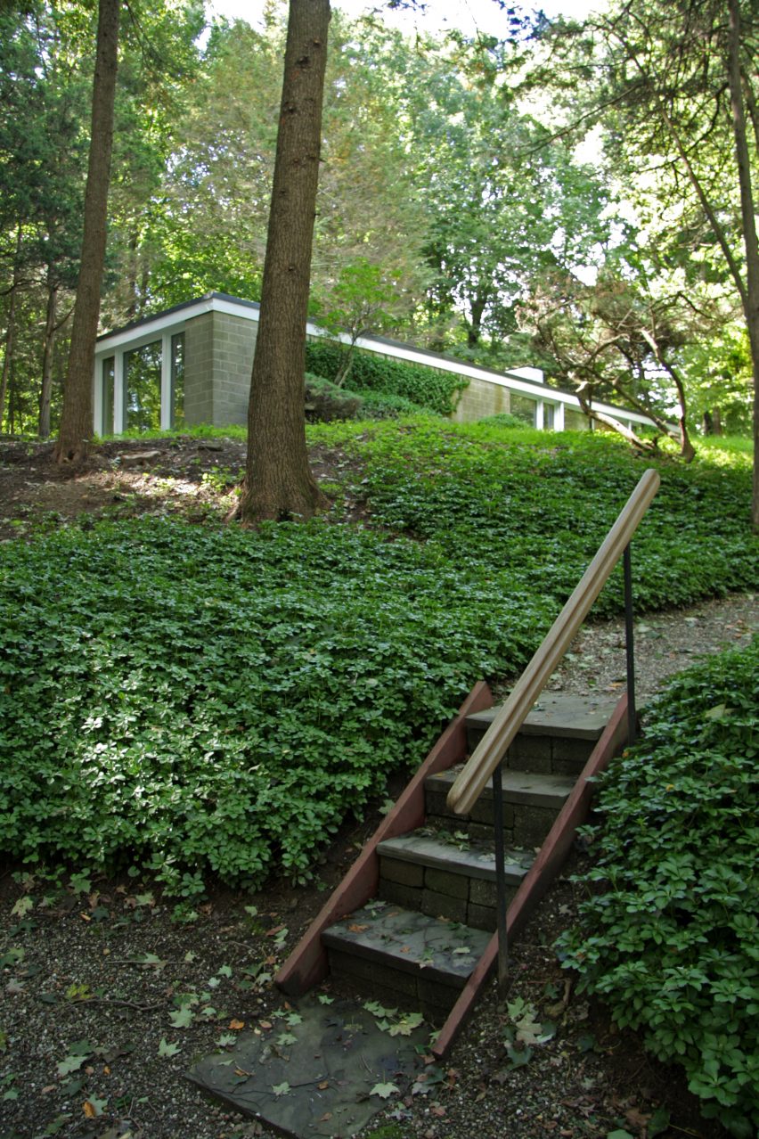 Booth House by Philip Johnson