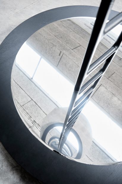 Portal installation by Snøhetta and Erik Jørgensen Møbelfabrik