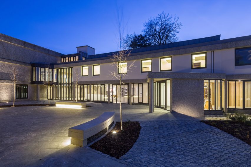 Powell & Moya buildings refurbishment by BGS