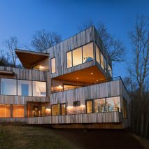 Retro+Fit Design stacks cyprus-clad volumes to form home overlooking North Carolina valley  