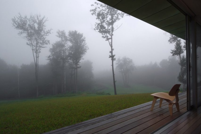 Putney Mountain House by Kyu Sung Woo Architecture
