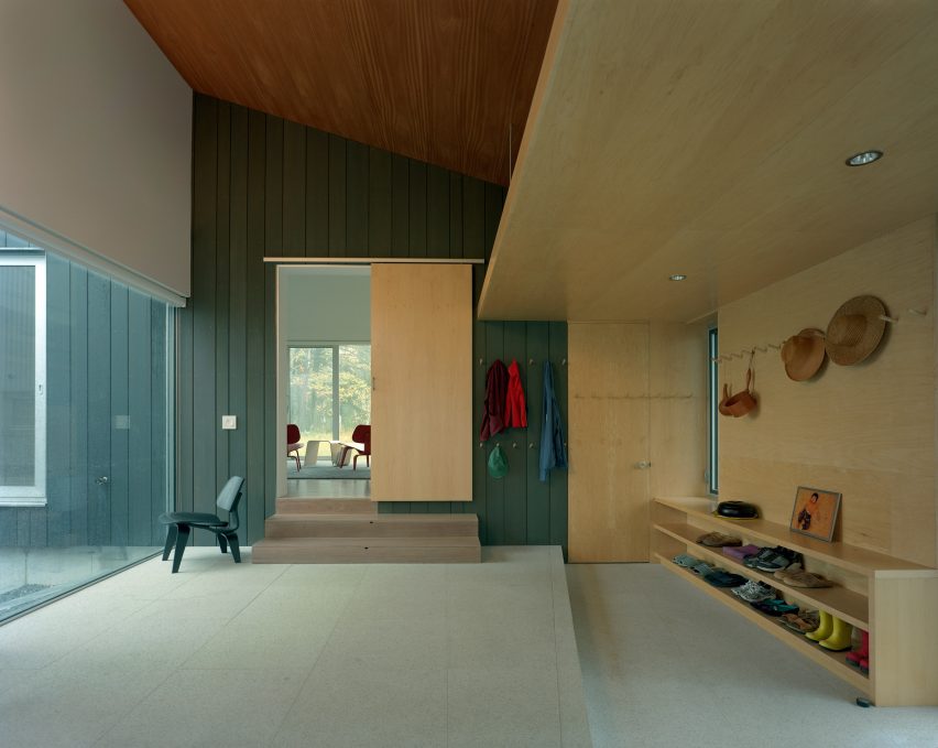 Putney Mountain House by Kyu Sung Woo Architecture