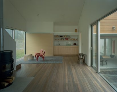 Putney Mountain House by Kyu Sung Woo Architecture