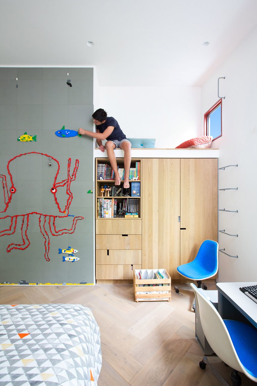 Rough House by Measured. Architecture