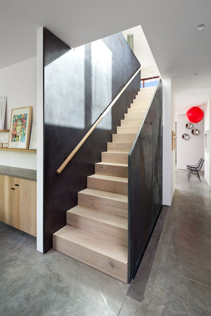 Rough House by Measured. Architecture