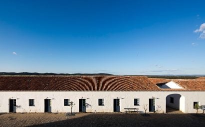 Sao Lourenco do Barrocal by Eduardo Souto de Moura