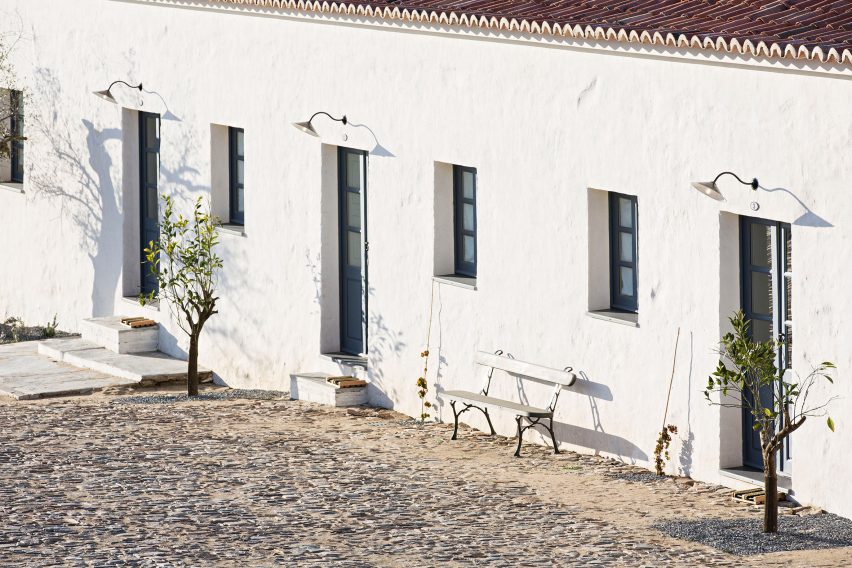 Sao Lourenco do Barrocal by Eduardo Souto de Moura