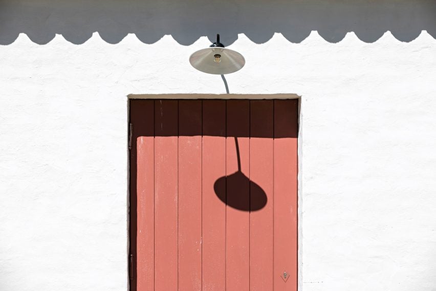 Sao Lourenco do Barrocal by Eduardo Souto de Moura