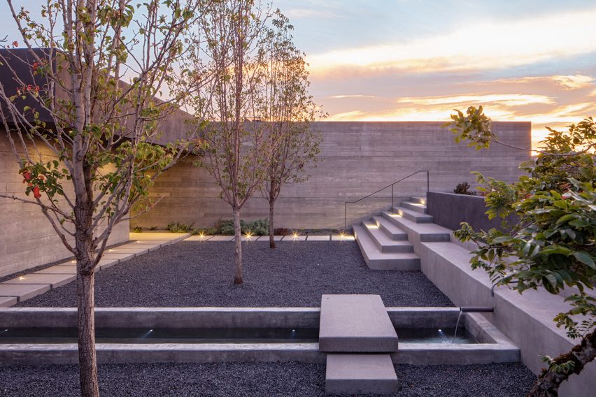 Sundial House by Specht Architects