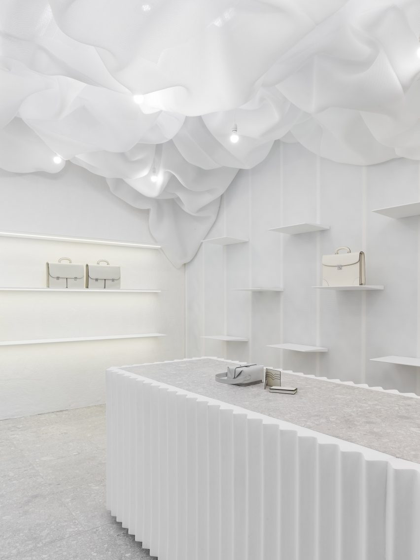 Velextra Store by Snarkitecture