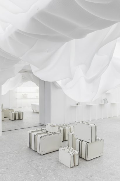 Velextra Store by Snarkitecture