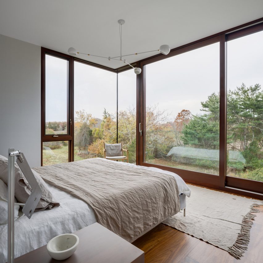 Watermill House by Office of Architecture