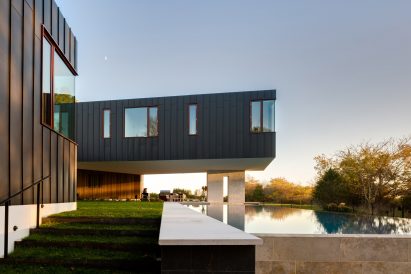 Watermill House by Office of Architecture