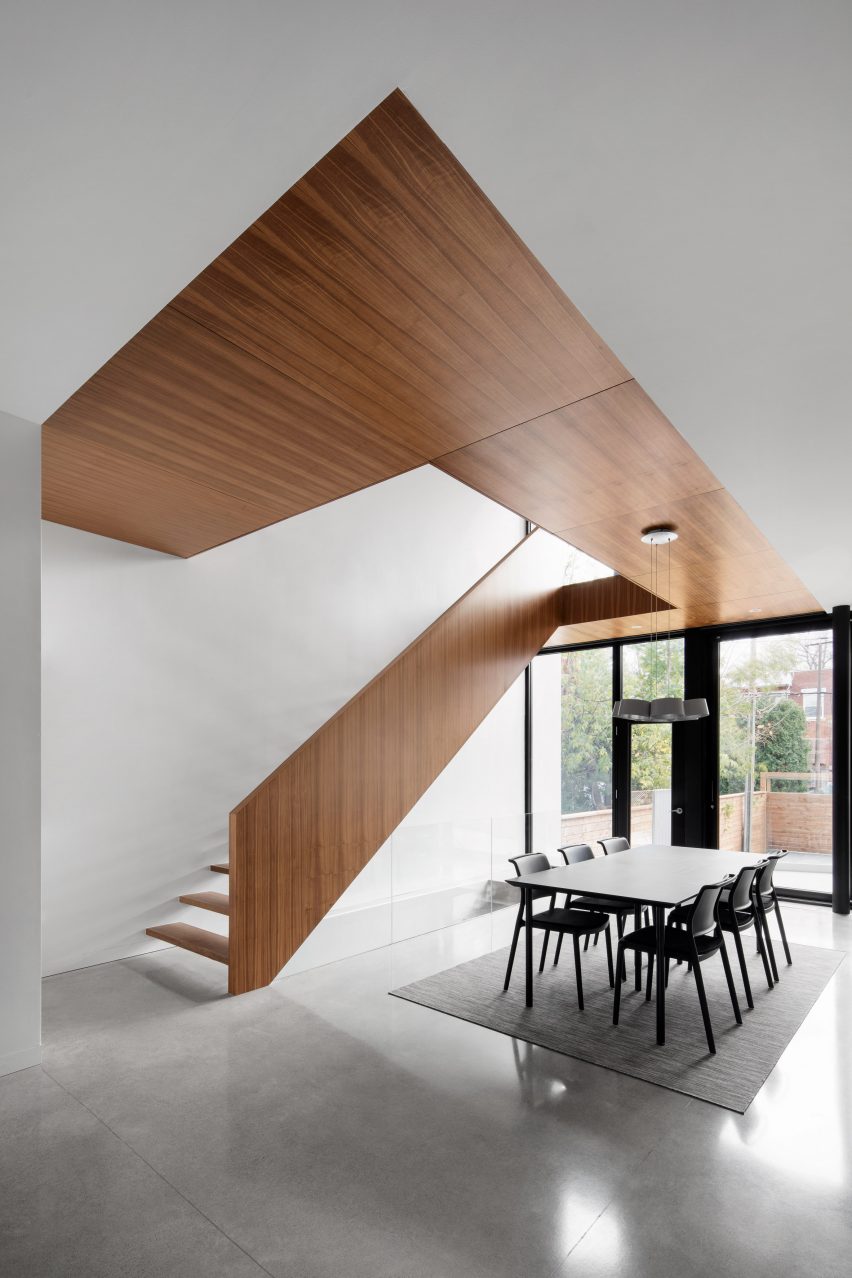 1st Avenue Residence by Architecture Microclimat