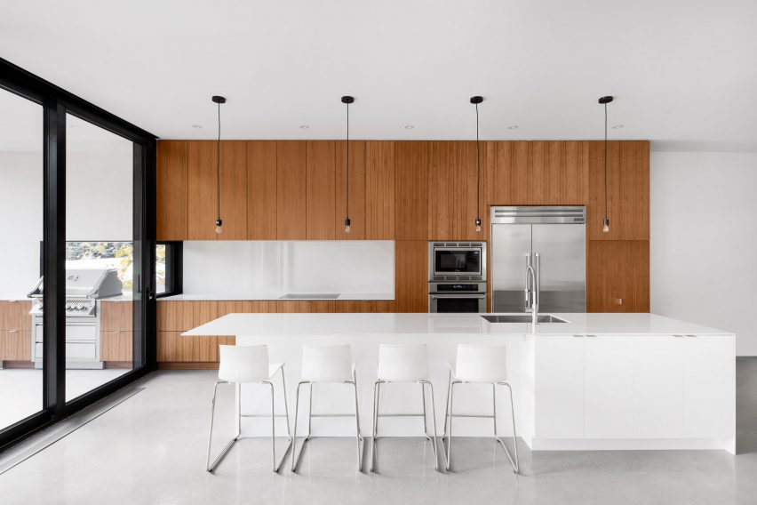 1st Avenue Residence by Architecture Microclimat