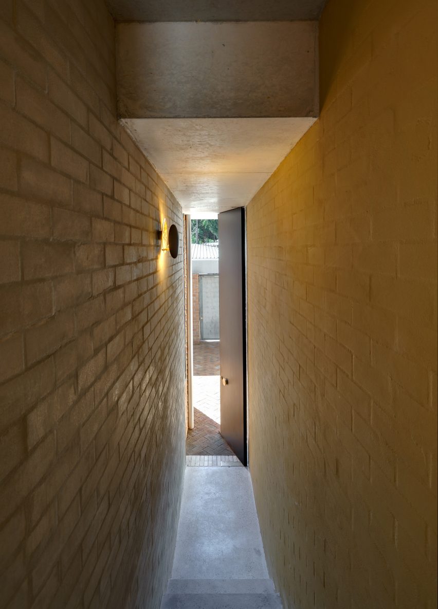 Annandale House by Welsh + Major
