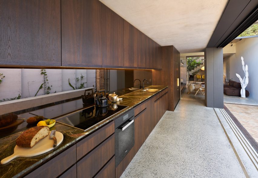 Annandale House by Welsh + Major