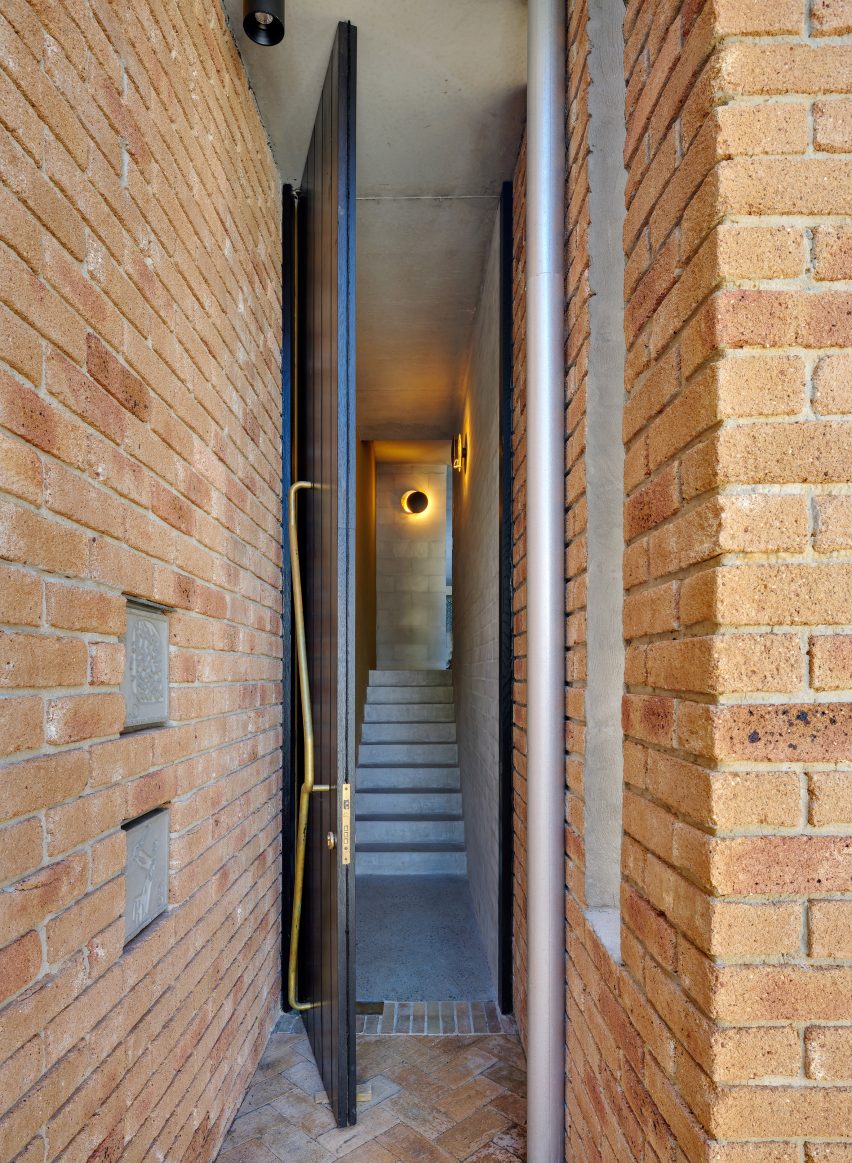 Annandale House by Welsh + Major