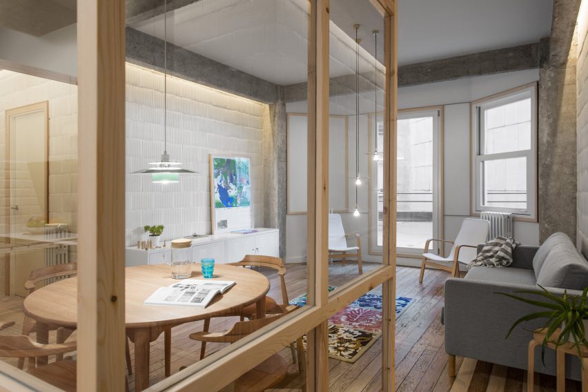 Refurbished apartment in Bilbao by PAUZARQ arquitectos