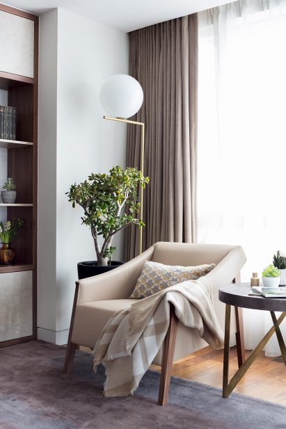 Canaletto Tower Apartment by Black & Milk